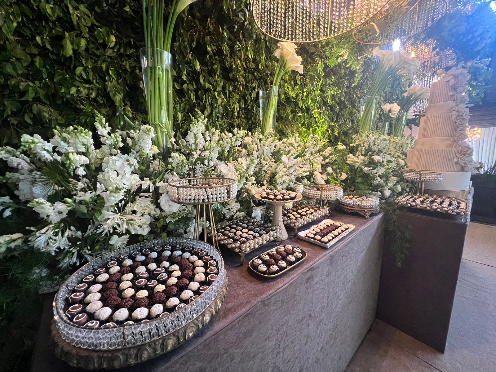 Mesa de doces luxuosa